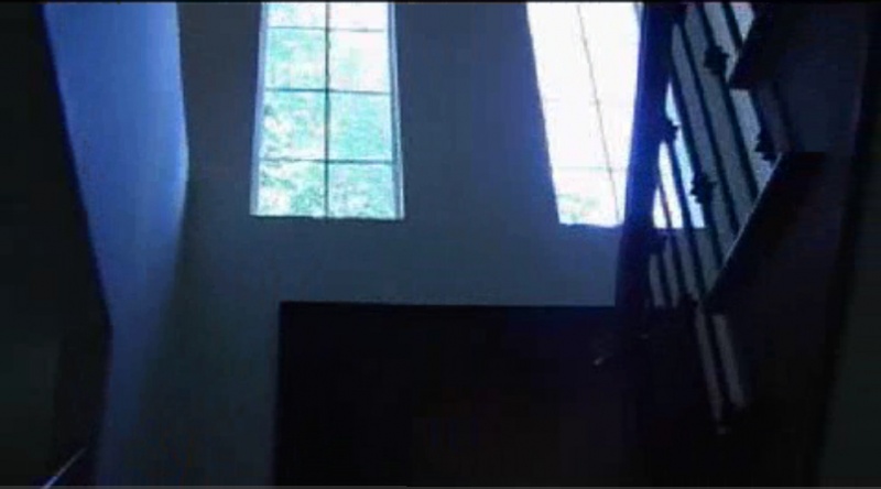 File:0099-Brees House - staircase 2.jpg