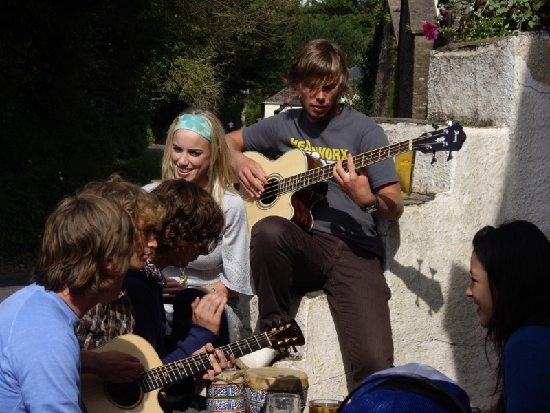 File:KM CharliesPicturesDevon4.jpg