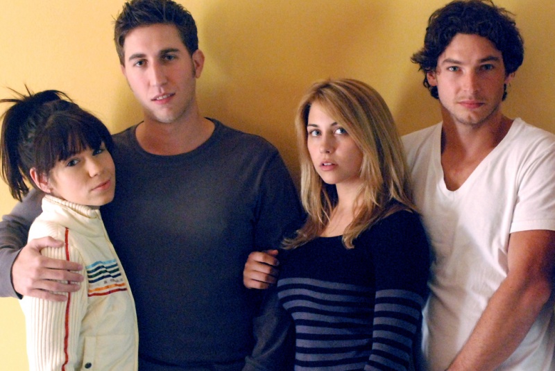 File:Group - Emma Daniel Sarah Jonas.jpg