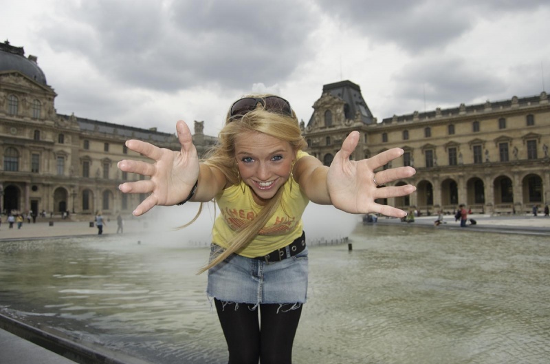 File:Paris - Lauren 2.jpg