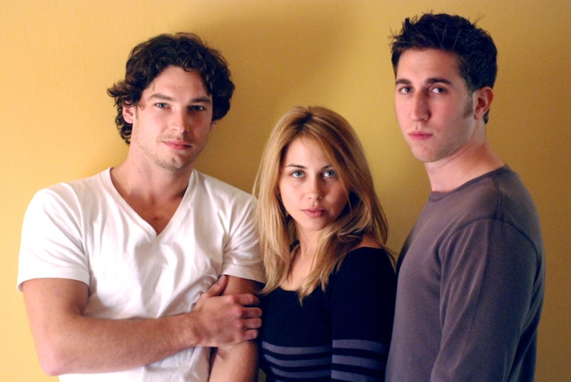 File:Group - Jonas Sarah Daniel.jpg