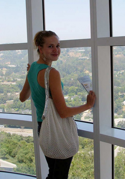 File:Carly 4.jpg