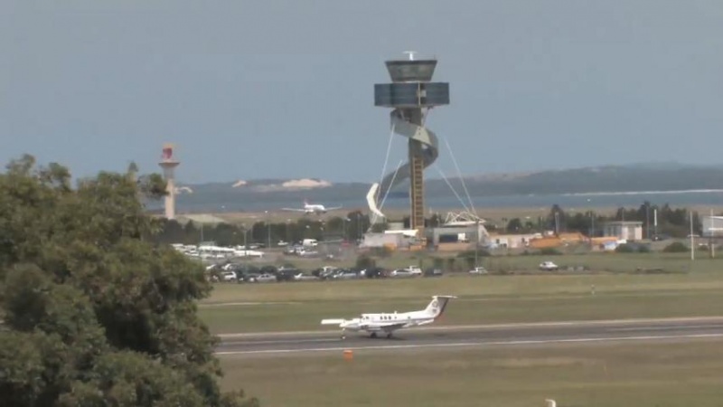 File:LAST-006-GoldCoastAirport.jpg