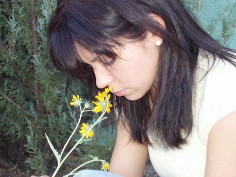 File:Emma Flowers 1.jpg